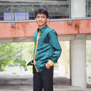 Kemeja Satin Hijau