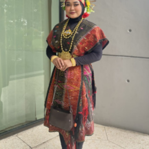 Baju Adat Batak Wanita