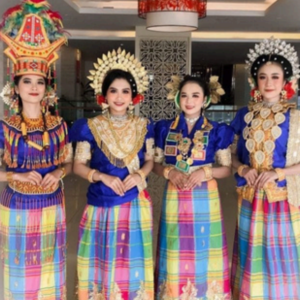 Baju 4 Etnis Biru Dongker