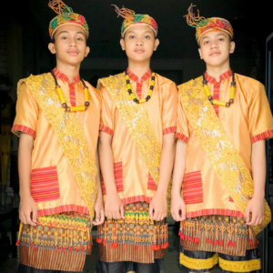 Baju Toraja Pria