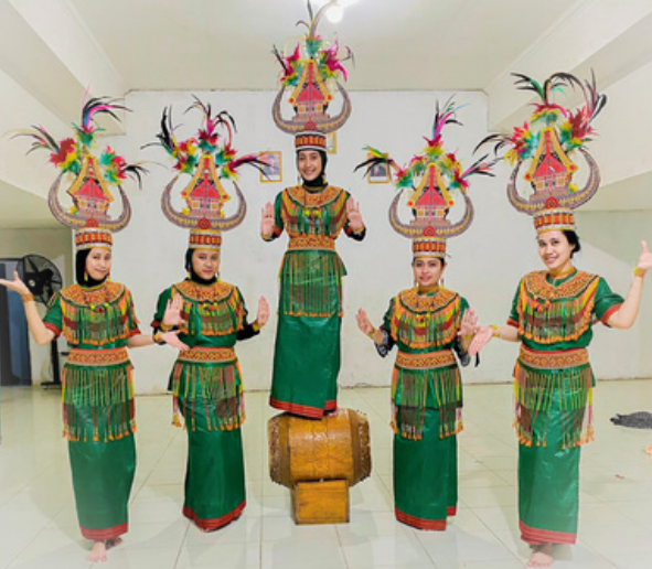 Baju Toraja Hijau Datuk