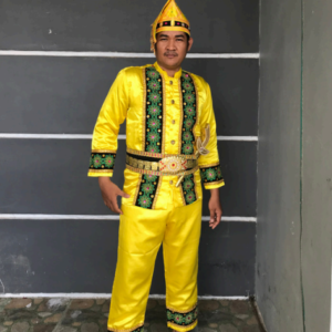 Baju Adat Kaili