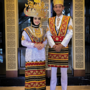 Baju Adat Lampung
