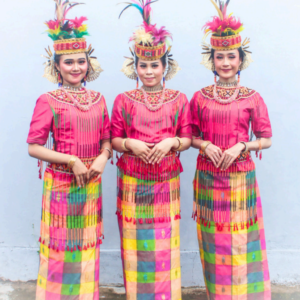 Baju Toraja Pink Fanta
