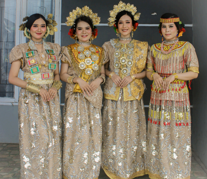 Baju 4 Etnis Mocca